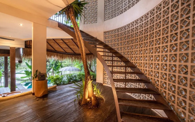 Tropical Private Villa, 3 BR, Canggu Ricefield View