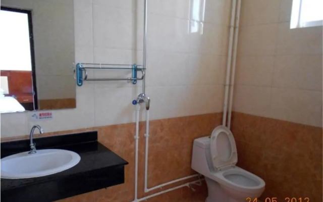 Qinhuangdao Beidaihe He Min Hotel
