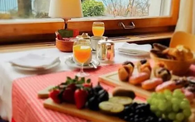 The Hotel Alpina
