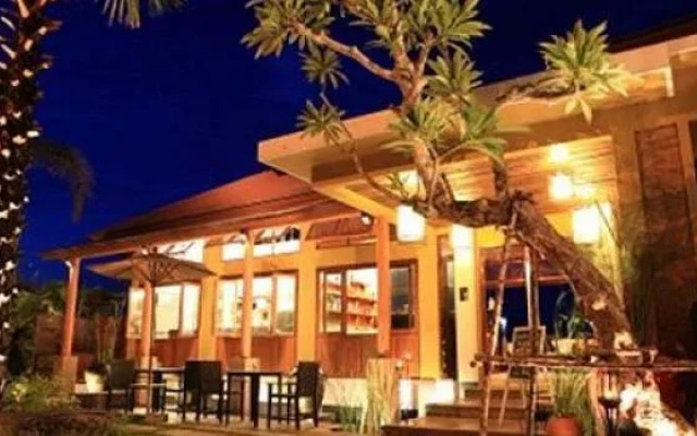 Villa La Moon Resort and Restaurant