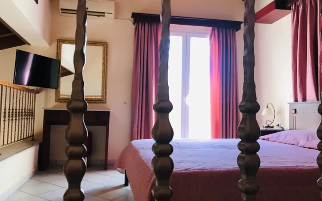 Room in Apartment - L'eremo Luxury Messonete