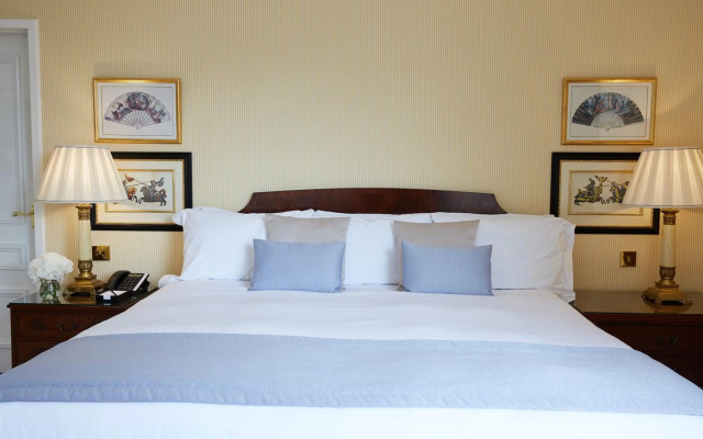 Cheval Thorney Court at Hyde Park