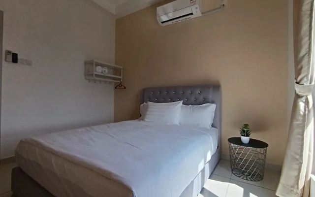 The Horizon Ipoh Dual L13 by Grab A Stay