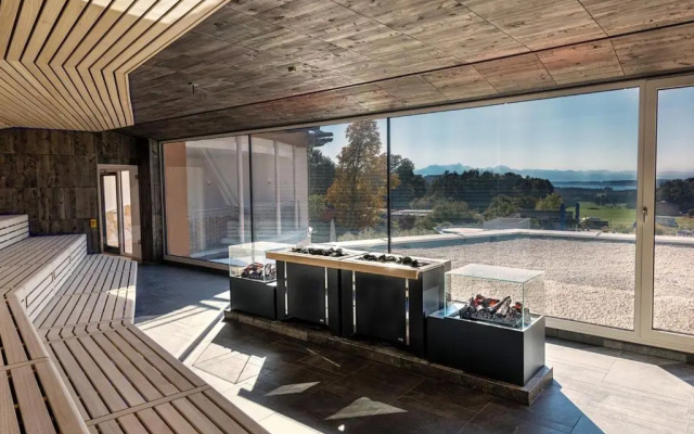 Ströbinger Hof - Therme Wellness Resort