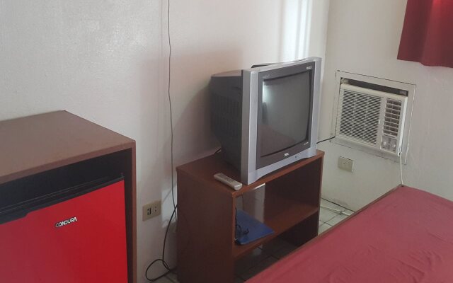 Felina Guest House