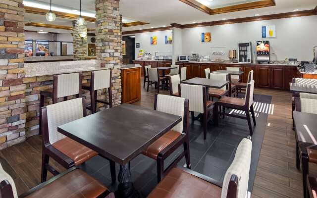 Best Western Inn & Suites