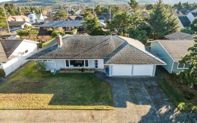 Seaside Family Tides - 3 Br Home