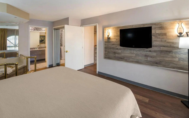 Best Western Cincinnati West Inn & Suite