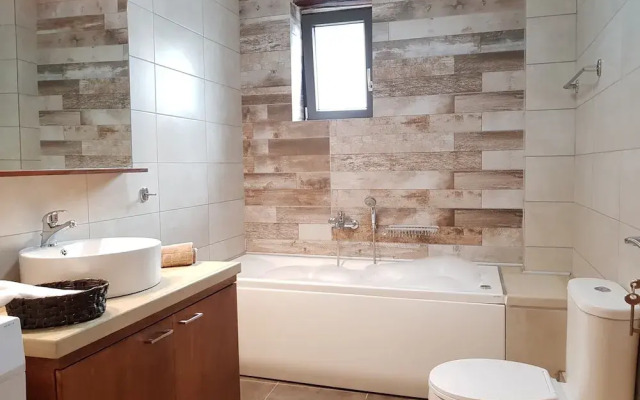 Traditional Villa in Fres