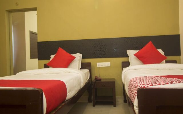 Oyo 15953 North Bengal Guest House