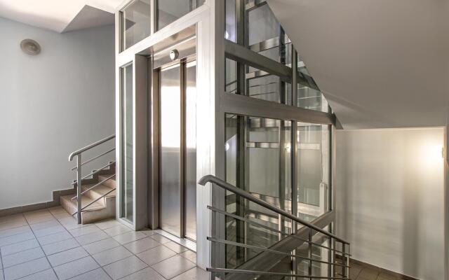 BookApart na Telegnoy 22