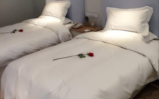 Scenery Hotel Luoyang
