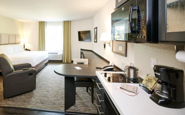 Candlewood Suites Safety Harbor - Clearwater NE by IHG