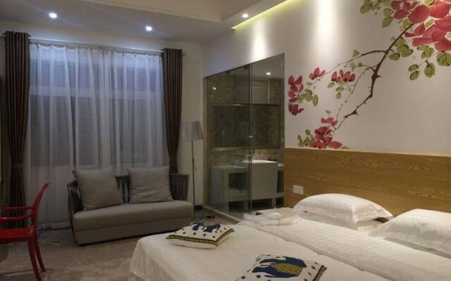 Sanya Small Fish Holiday Villa