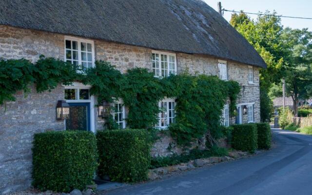 Summer Lodge Country House Hotel