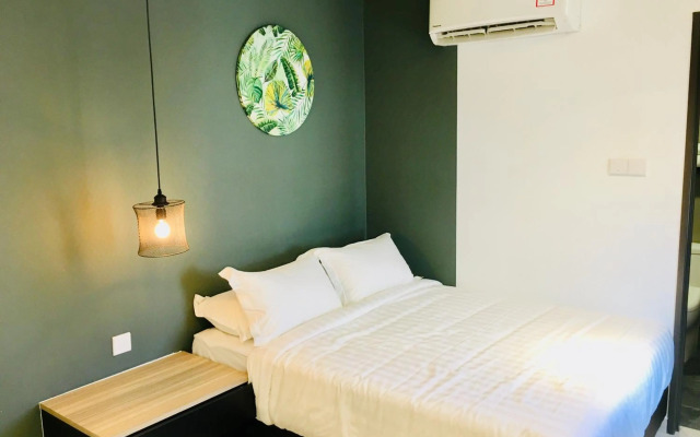 Enclave Business Hotel