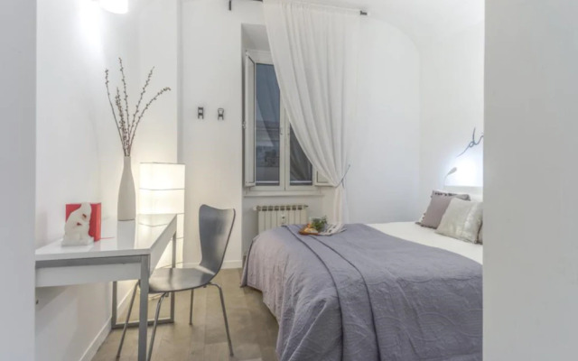 Parisa suite2