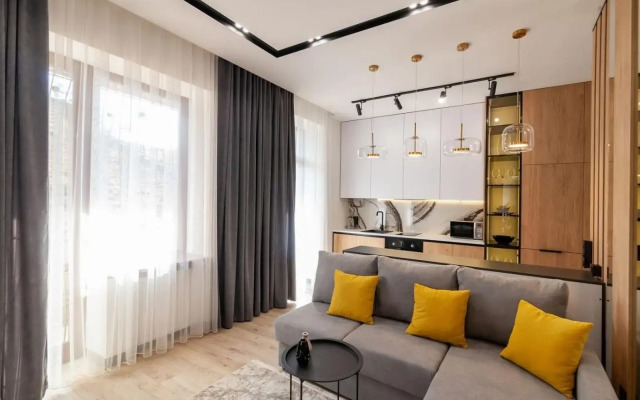 Royal apartment on Balabana 23