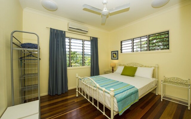 Manyana 3 Opalia Court