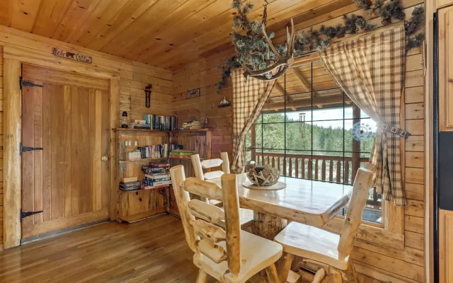 Log Lodge