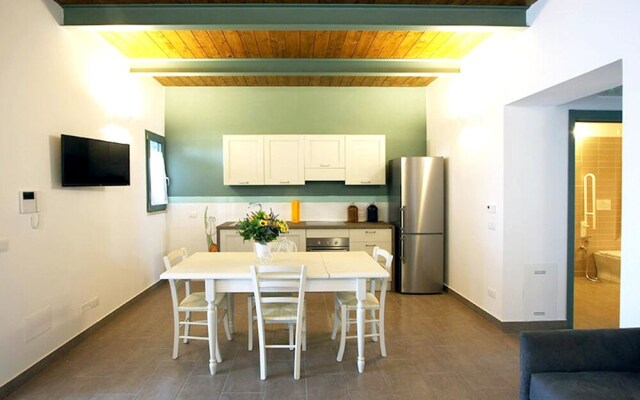 Apartment With one Bedroom in Montecastrilli, With Pool Access, Enclos