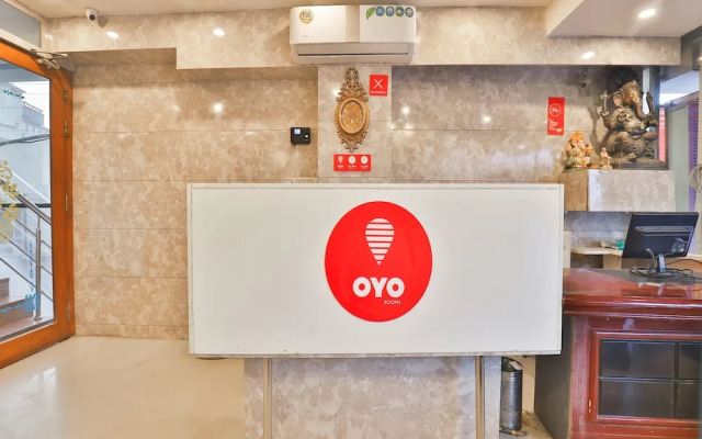 OYO 1635 Hotel Dash Continental
