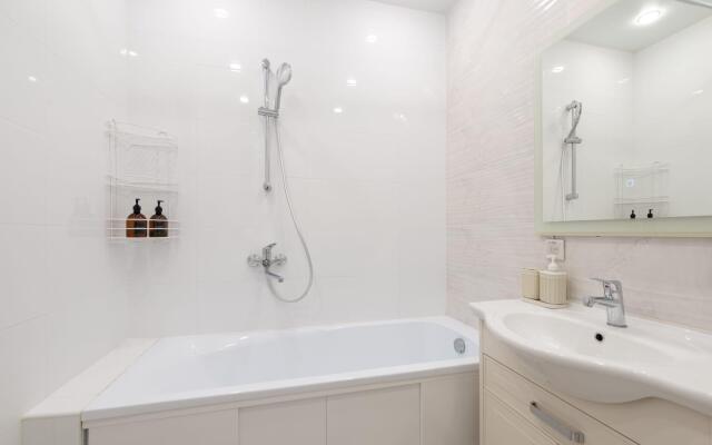 Апартаменты Рум Тур на улице Эрвье 38