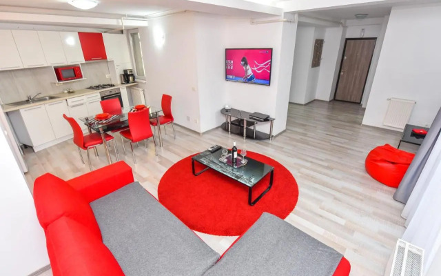 Pierre Cardin Deluxe Apartment With Terrace by Magniflex