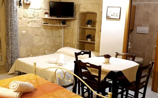 Studio In Trani 1 Km From The Beach