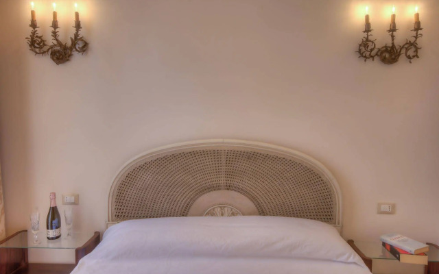 Rome Charming Suites