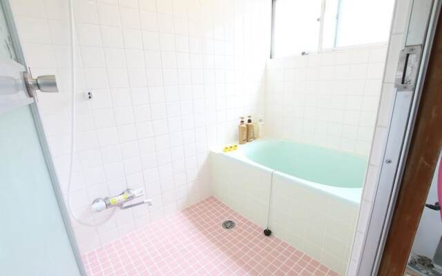 Guest House in Momodani (204-2)