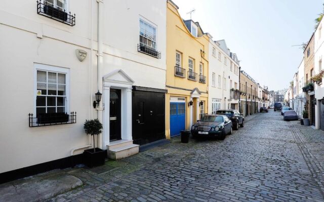 Veeve - Belgravia Mews