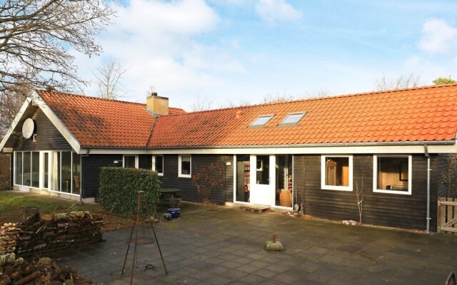Luxurious Holiday Home in Hals With Private Swimming Pool