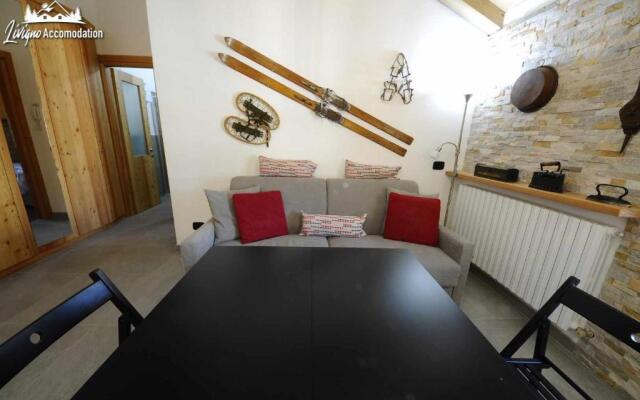 Baita Carosello Apt 6 Appena rinnovato adiacente al Carosello 3000