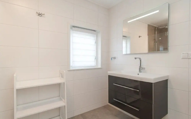 Comfortable House With a Private Jetty, in Lemmer