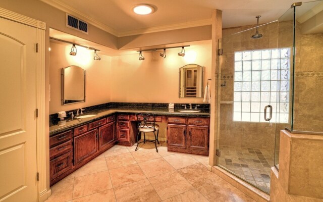 Just Listed! Kierland Home w Htd Pool and Hot tub