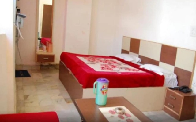 Goroomgo Viren Holiday Home Agra