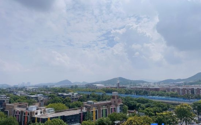 Nanjing Dragon Fly  Hotel (Xianlin University Town &  Golden Eagle Hubin Tiandi) – Outside – Nanjing