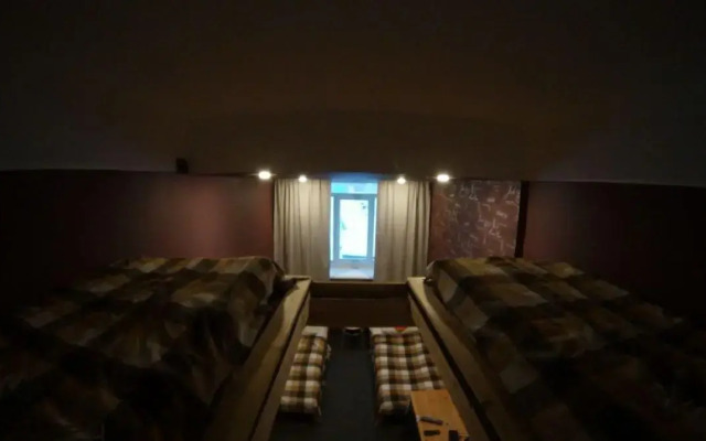 Hostel Kirovsk.red