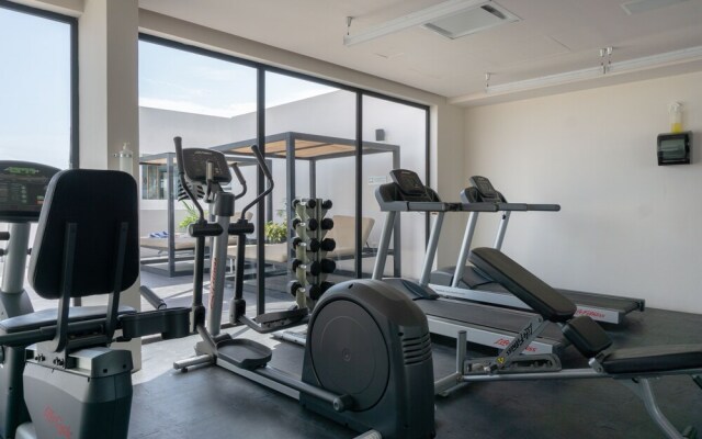 The Boat 308 2 Bedroom Condo by Redawning