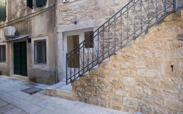Mijama Suites