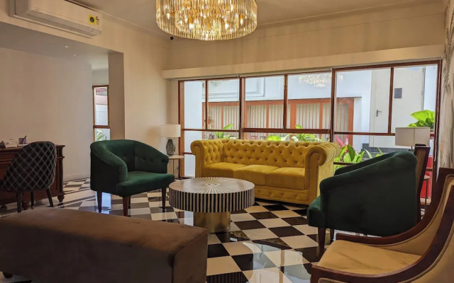 Prasanthi Hotel