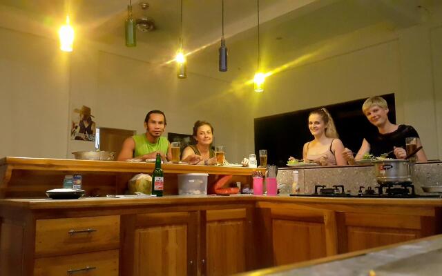 Mango Tree Inn