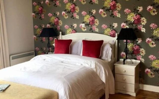 Shores Country House Bed & Breakfast