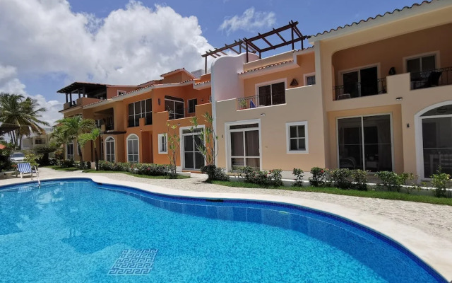 Los Corales Tropical Beach Resort & SPA