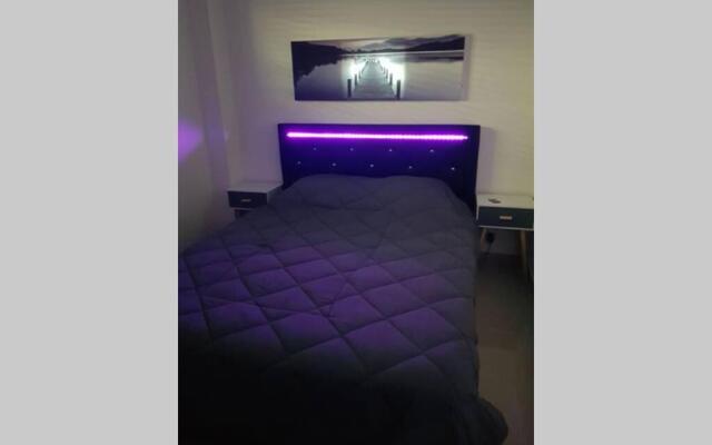 Appartement front Vieux Port tout option jacuzzi