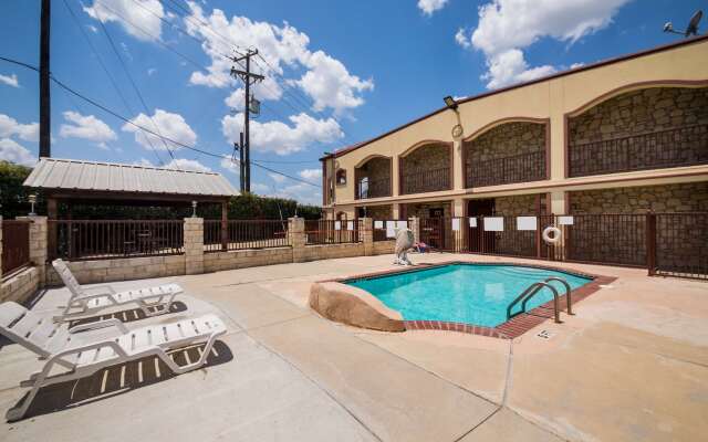 Americas Best Value Inn Buda Austin S