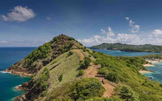 Story Villa, 2 Bedrooms With Mountain & Ocean View