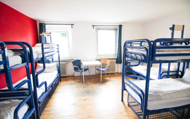 The 4 You Hostel & Hotel