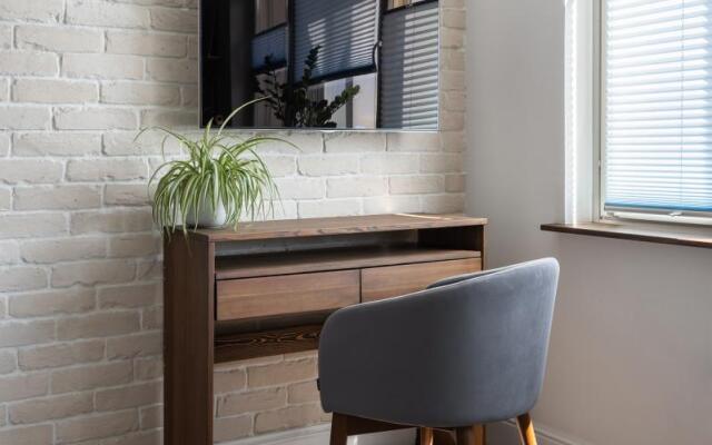 APARTURA (АПАРТУРА) на проспекте Аптекарский 18